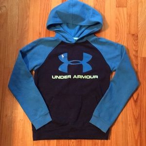Under Armour hooded Sweatshirt YMD Medium